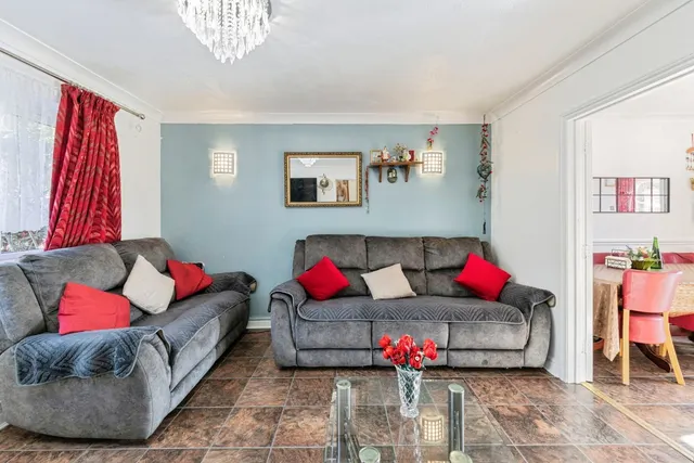 Woodfield, Banbury, OX16, photo 3