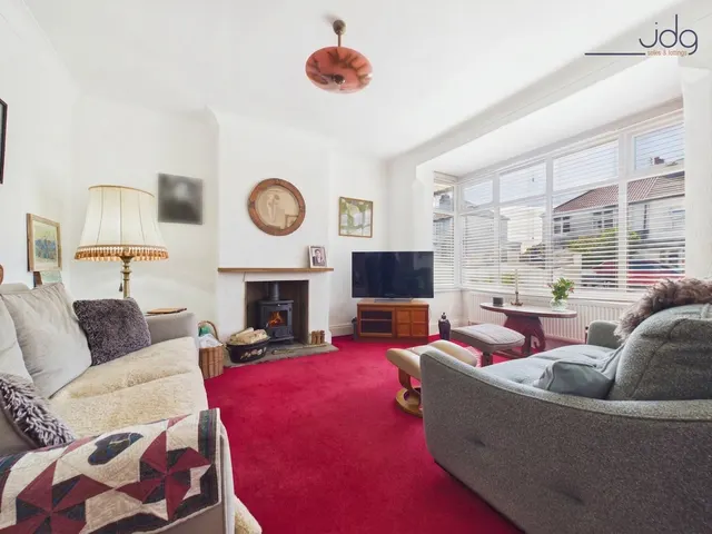 Longlands Avenue, Heysham, LA3, photo 3