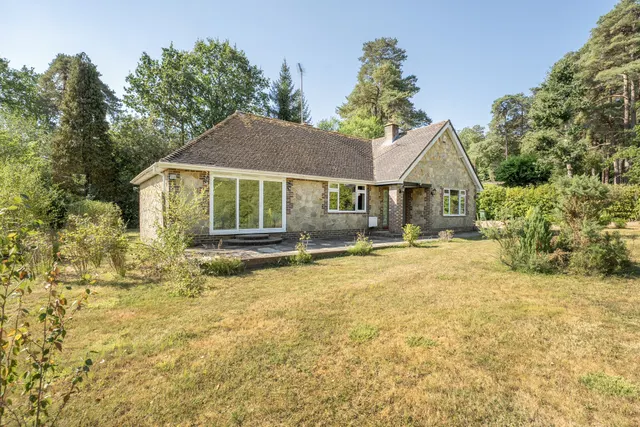 Newhouse Lane, Storrington, RH20, photo 1