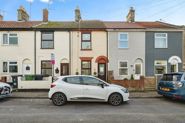 Photo 3 — Trafalgar Road West, Gorleston, Great Yarmouth