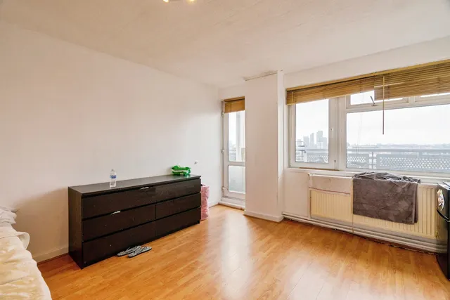 Weymouth Terrace, London, E2, photo 1