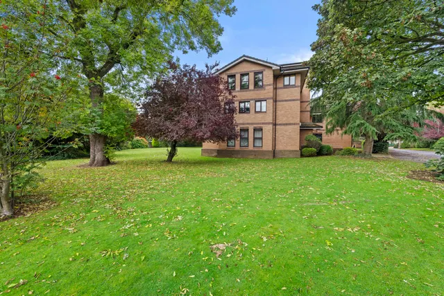 St Andrews Drive, Pollokshields, G41, photo 1