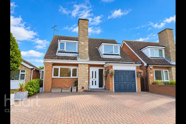 Jaywick Lane, Clacton-On-Sea, CO15, photo 1