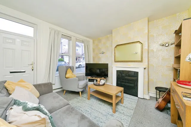 Gladys Grove, Colwyn Bay, LL29, photo 2