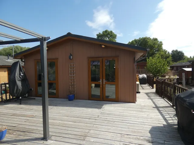 Lagoon Lodge STAMFORD, PE9, photo 1