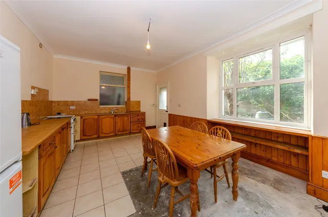 York Road, Colwyn Bay, LL29, photo 3