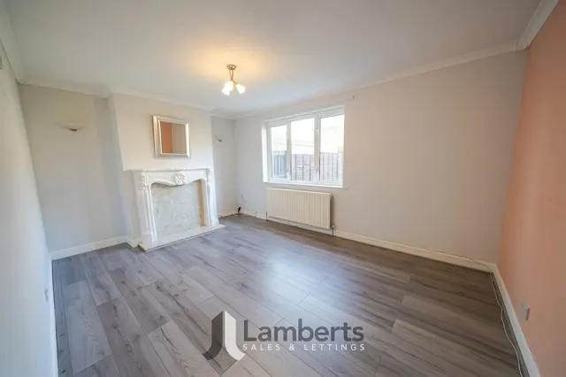 Exhall Close, Redditch, photo 3