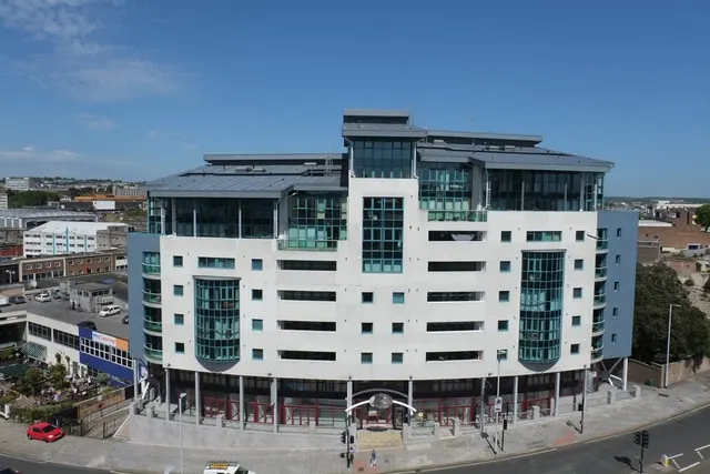The Crescent, Plymouth, PL1, photo 1