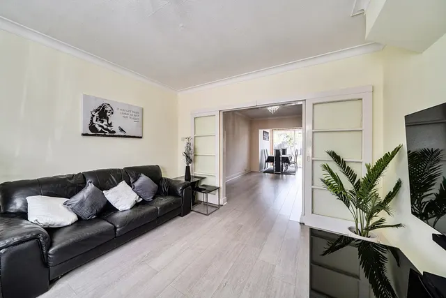 Cornwall Road, Ruislip, HA4, photo 3