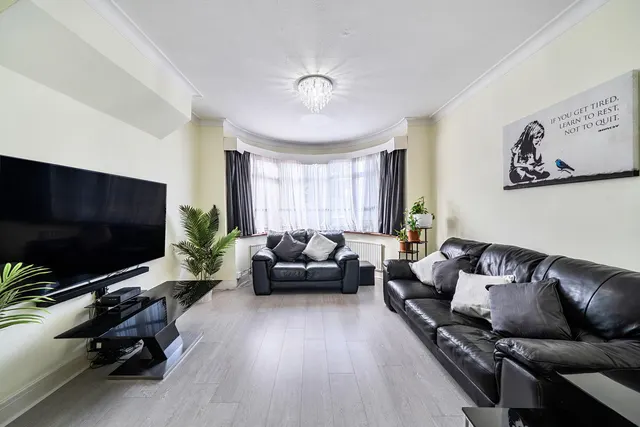 Cornwall Road, Ruislip, HA4, photo 2
