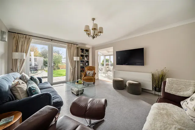 Photo 2 — Havelock Road, Warsash