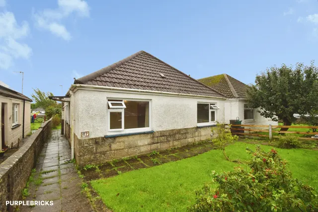 Belvedere Close, Swansea, SA3, photo 1