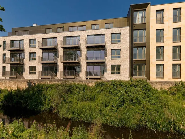 Murrayfield Park, 37 Corstorphine Road, Edinburgh, EH12 5QQ, photo 1