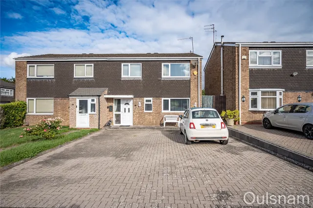 Aintree Close, Catshill, Bromsgrove, Worcestershire, B61 0LN, photo 1