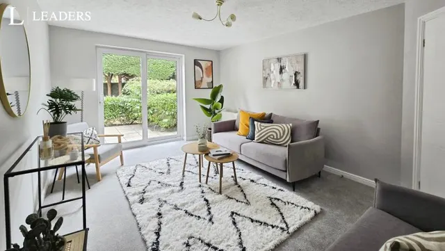 Beach Close, Evesham, WR11, photo 3