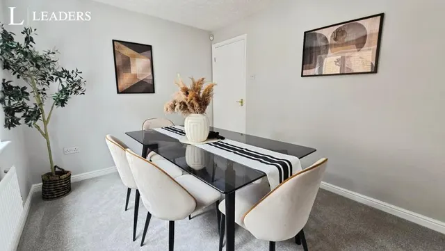 Beach Close, Evesham, WR11, photo 2