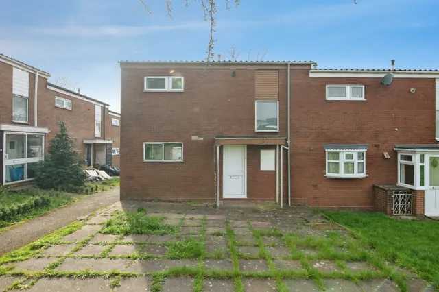Wolverhampton Road, Oldbury, photo 1