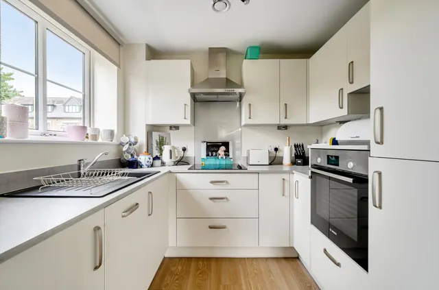 Orchard Lane, Alton, GU34, photo 3