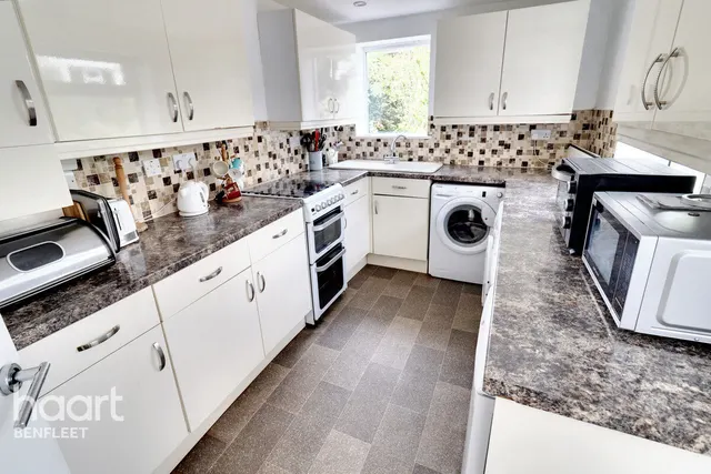Queens Road, Benfleet, SS7, photo 2