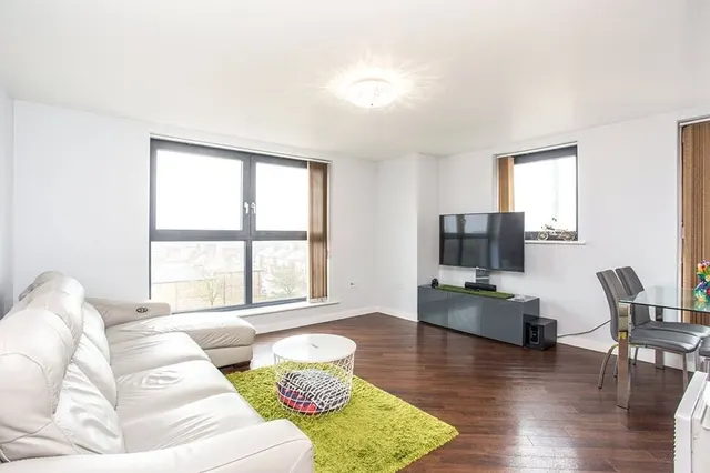 St. Albans Road, Watford, WD17, photo 3