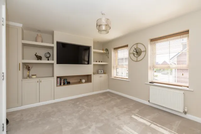 Findley Cook Road, Highfield, WN3, photo 2
