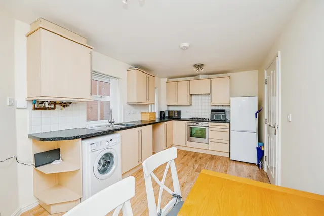 Longacres Bridgend, CF31, photo 2