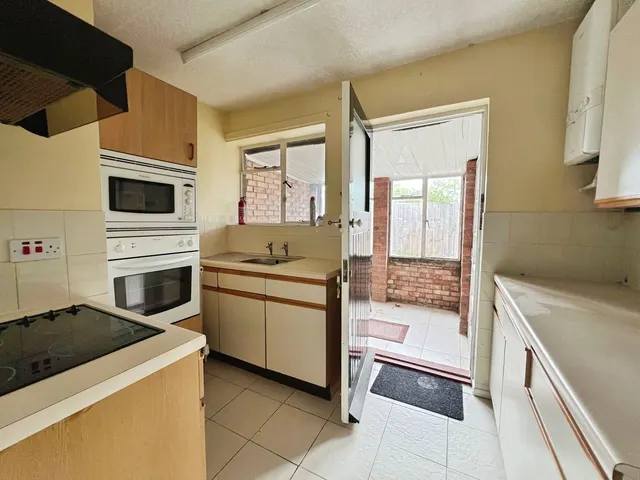 Vestry Close, Street, BA16, photo 3