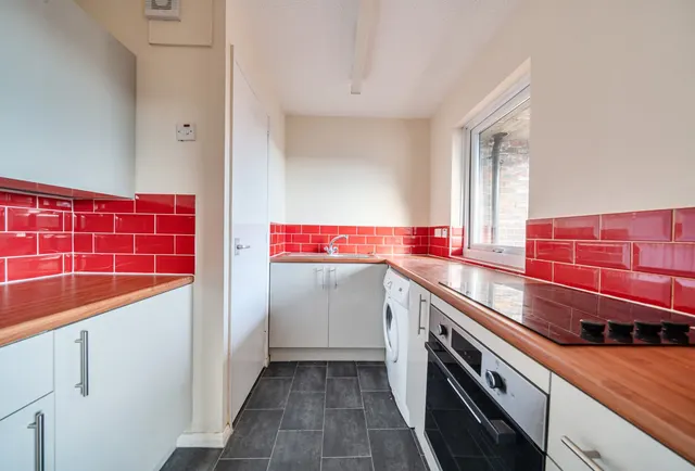 Photo 3 — Cumberland Place, Bristol, BS8 4LQ