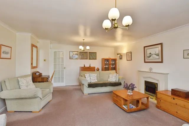 Photo 3 — Lewis Close, Newport Pagnell, Buckinghamshire, MK16