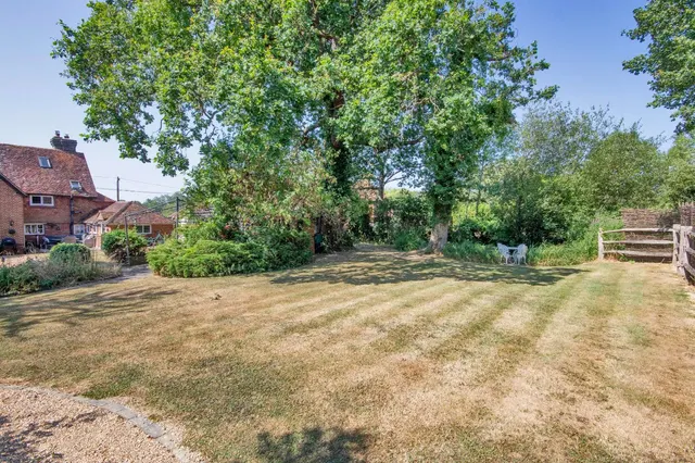 Tonbridge Road, Bough Beech, TN8, photo 2