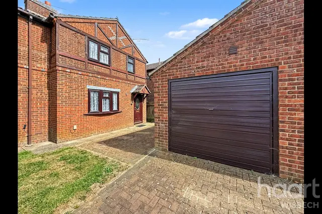 Richmond Way, Leverington, PE13, photo 1
