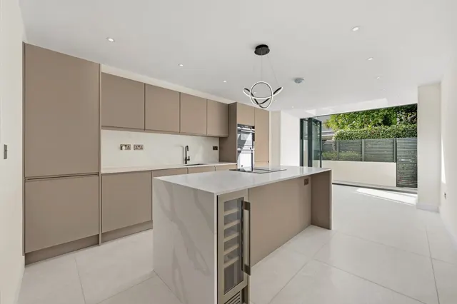 Porchester Terrace, London, W2, photo 1