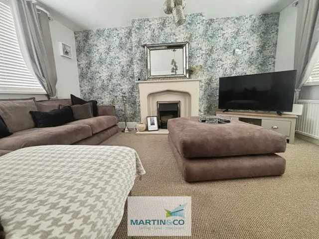 Photo 3 — Highfield Lane, Manton