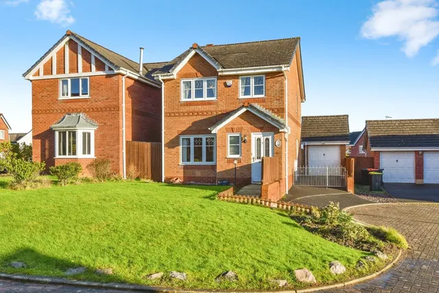 Goldfinch Close, Heysham, LA3, photo 1