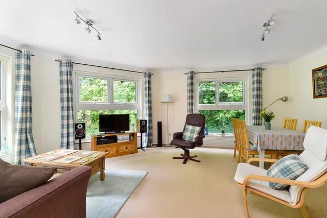 Chapel Fields Charterhouse Road, Godalming, GU7, photo 2