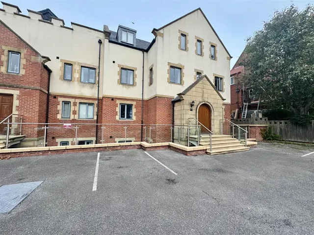 Filey Road, Scarborough, YO11, photo 1