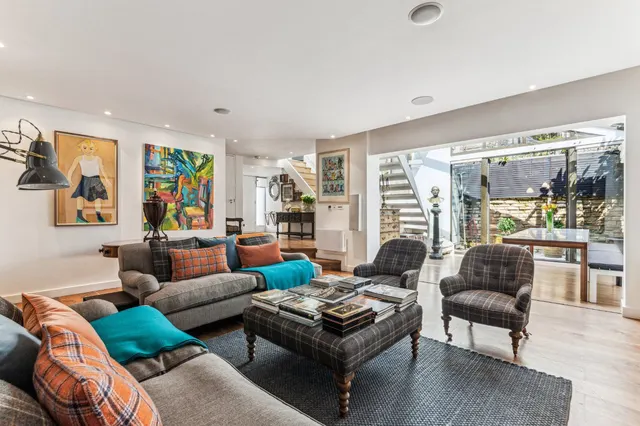 Albert Terrace Mews, Primrose Hill, London, NW1 7TA, photo 1