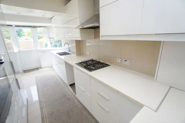 Plumer Road, High Wycombe, HP11, photo 3