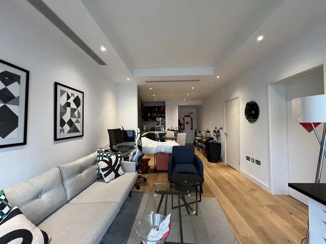 Echo House, London City Island, E14, photo 3