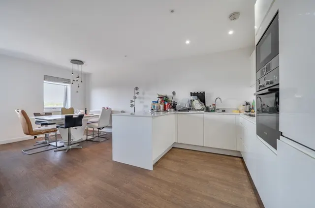 Stanmore, HA7, photo 3