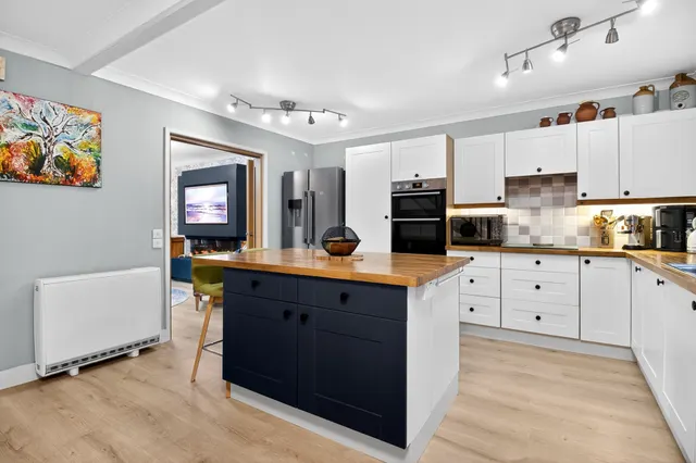 Photo 2 — Vicarage Gardens, Milton Abbot, Tavistock