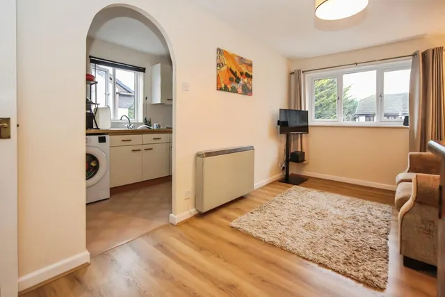 Paddock Lane, Stratford-upon-avon, CV37, photo 3