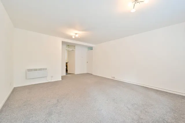 Borehamwood, WD6, photo 2
