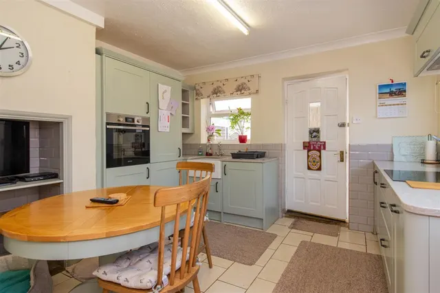 Orlingbury Road, Little Harrowden, photo 3