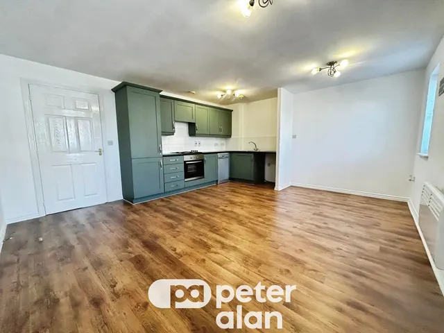 Caerphilly Road, Cardiff, CF14, photo 2