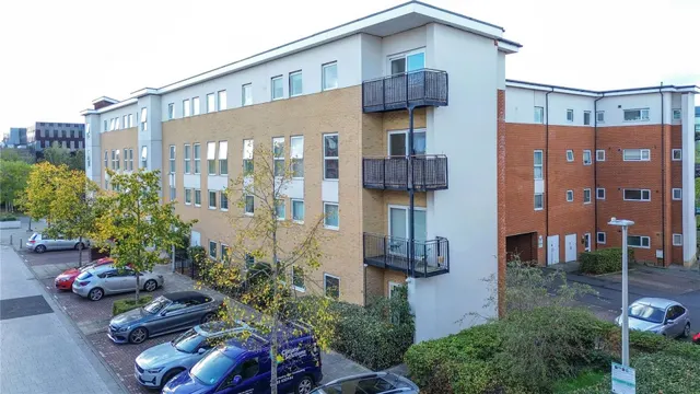 Drake Way, Reading, RG2, photo 1