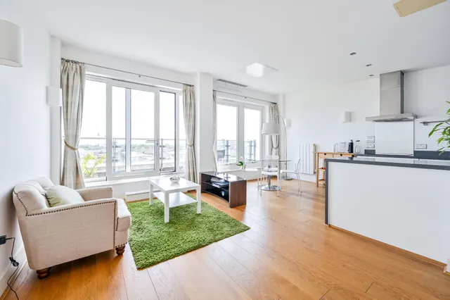 Flat 396 Building 22, Cadogan Road, London, photo 1