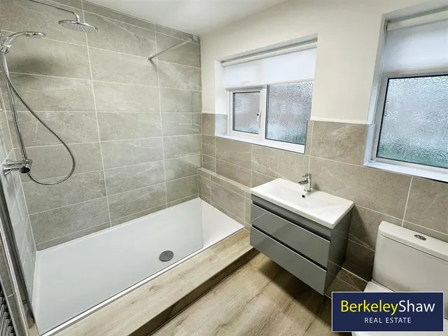 Nicholas Road, Blundellsands, L23, photo 3