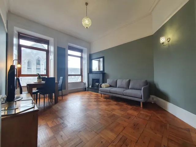 Rosemount Place, Flat B, AB25, photo 1