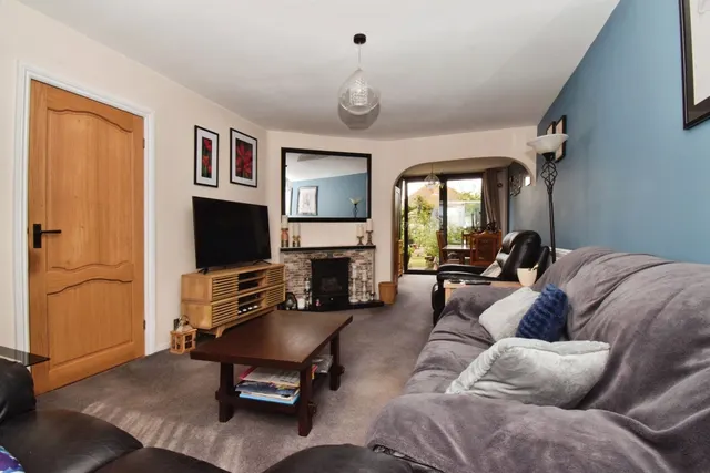 Highgate Avenue, Birstall, LE4, photo 3